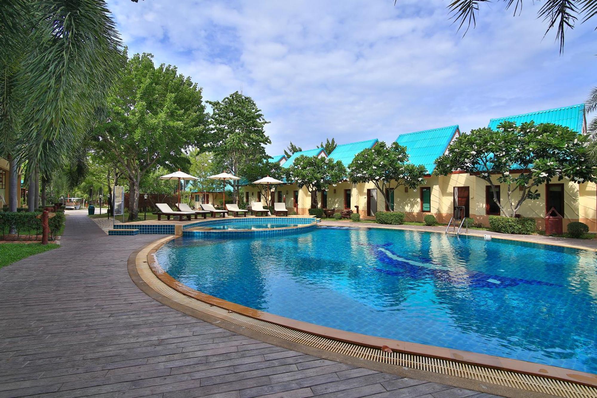The Green Beach Resort Szamroijot Kültér fotó